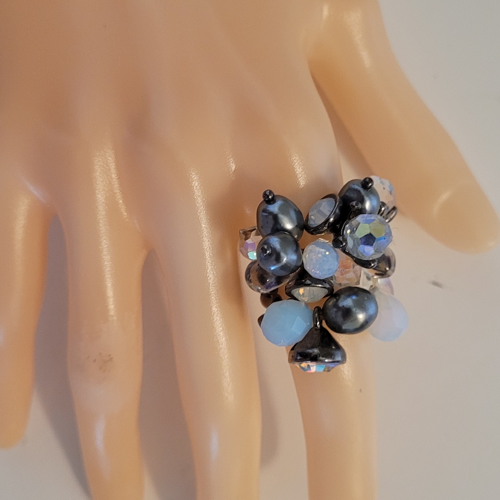 Fun Dangle Ring
